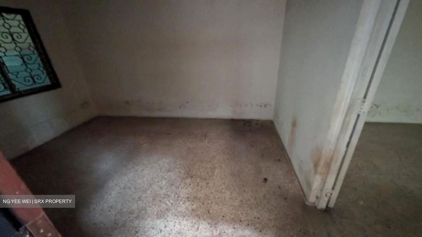 Sembawang Hills Estate (D20), Terrace #546679311